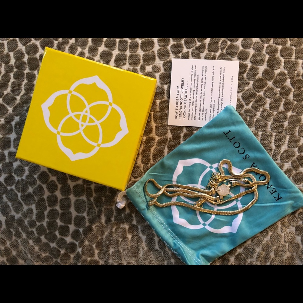 Kendra Scott Necklace